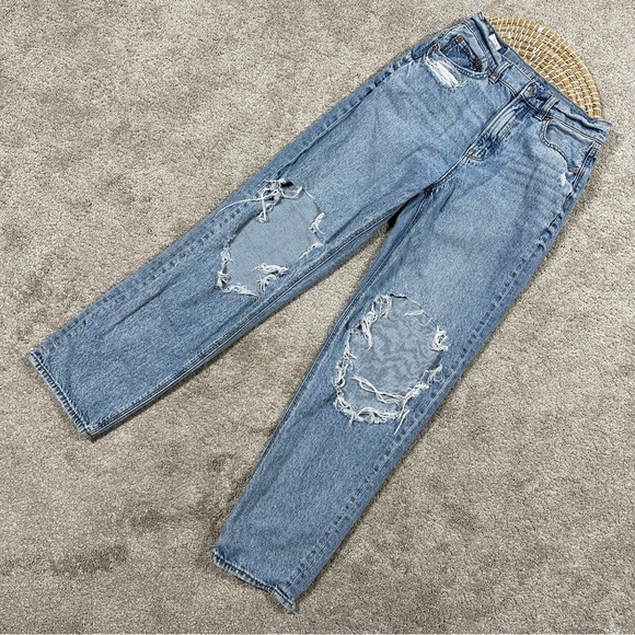 American Eagle Strigid Ripped Highest Waist Rise Baggy Straight Jeans 0 Short - Picture 3 of 15